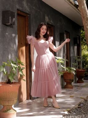 Romantic Pink Tulle Midi Dress